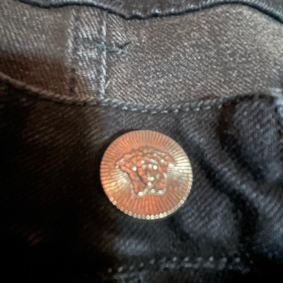 Young Versace Jeans - Picture 2 of 5